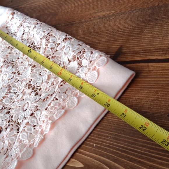 Flora Nikrooz robe - Picture 10 of 13